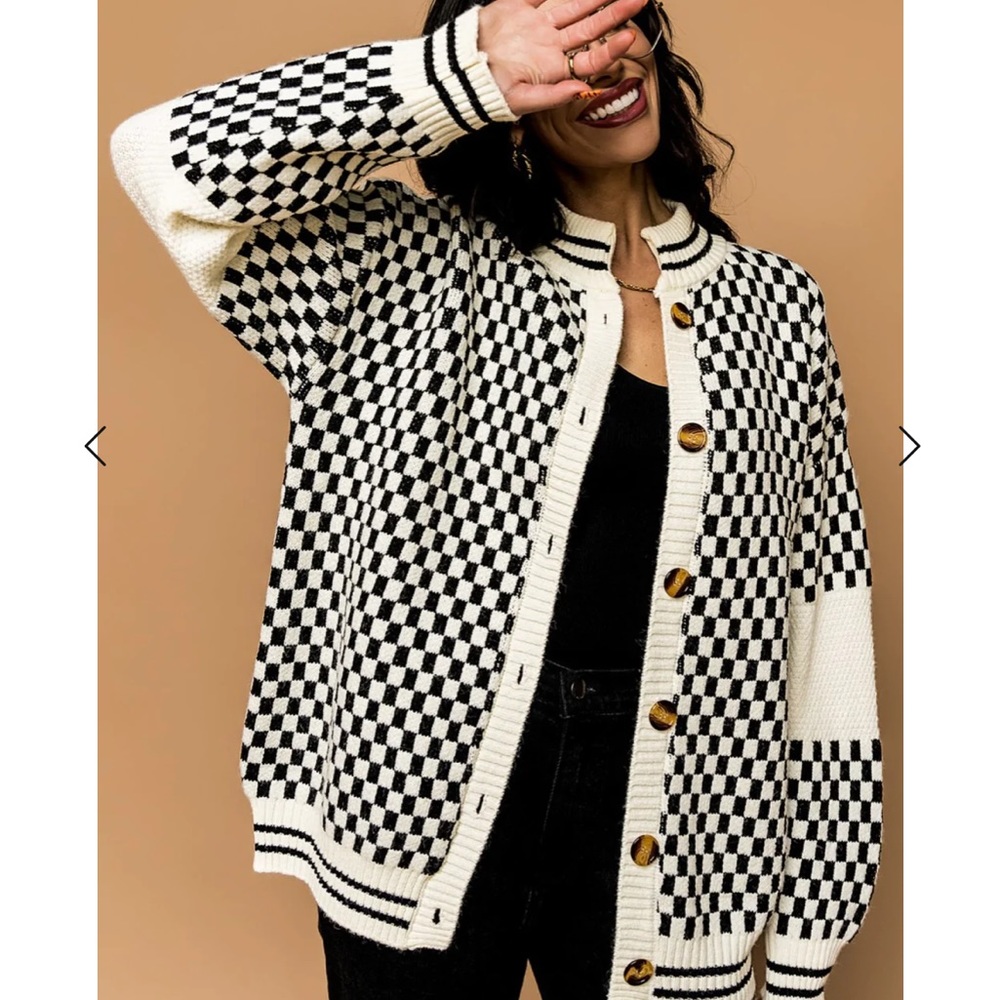 LALA checkered Get what I want grandpa cardigan. One size